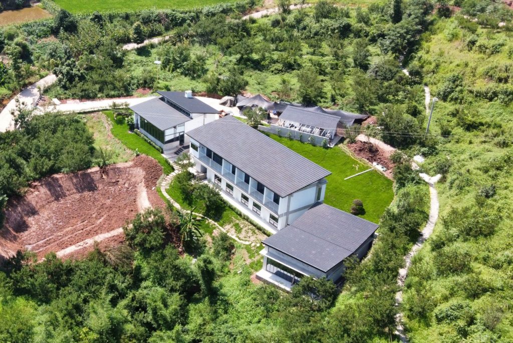 2068102785 Scaled E1762066420407 1024x684